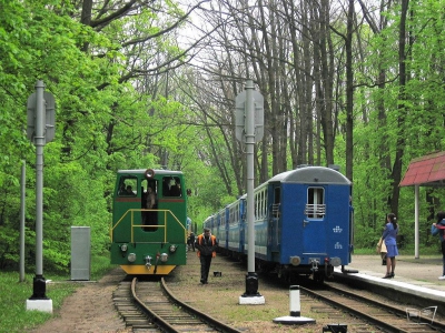 Два состава на ст. Лесопарк